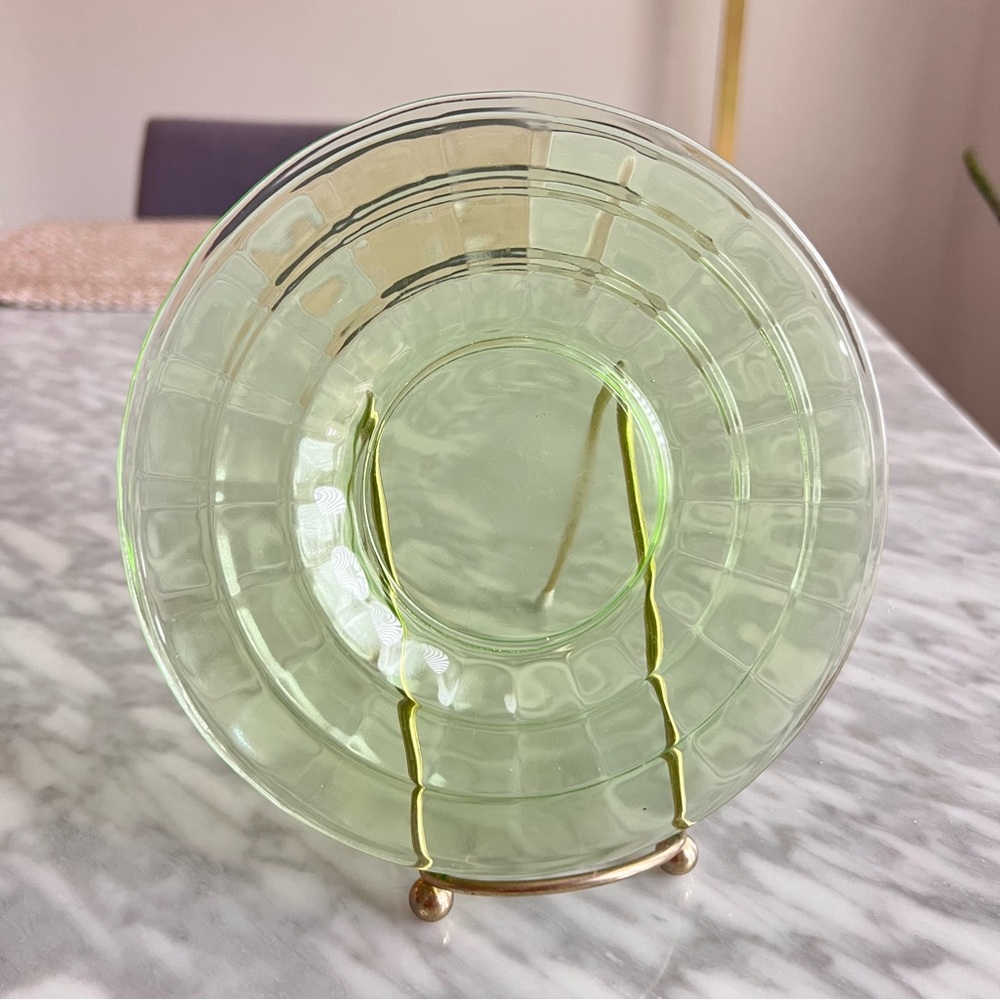 Anchor Hocking Vintage Uranium Sandwhich Plates 6.5” Set of 2